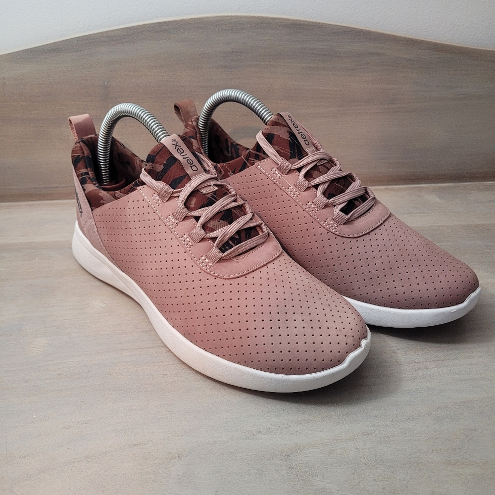 Aetrex Women's Kora Leather Lace Up Sneakers 7.5 Pink Arch Support Orthotic
